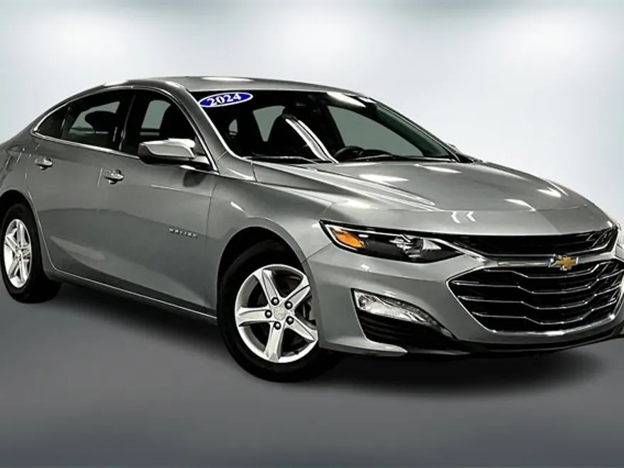 2024 Chevrolet Malibu 1LT photo 1