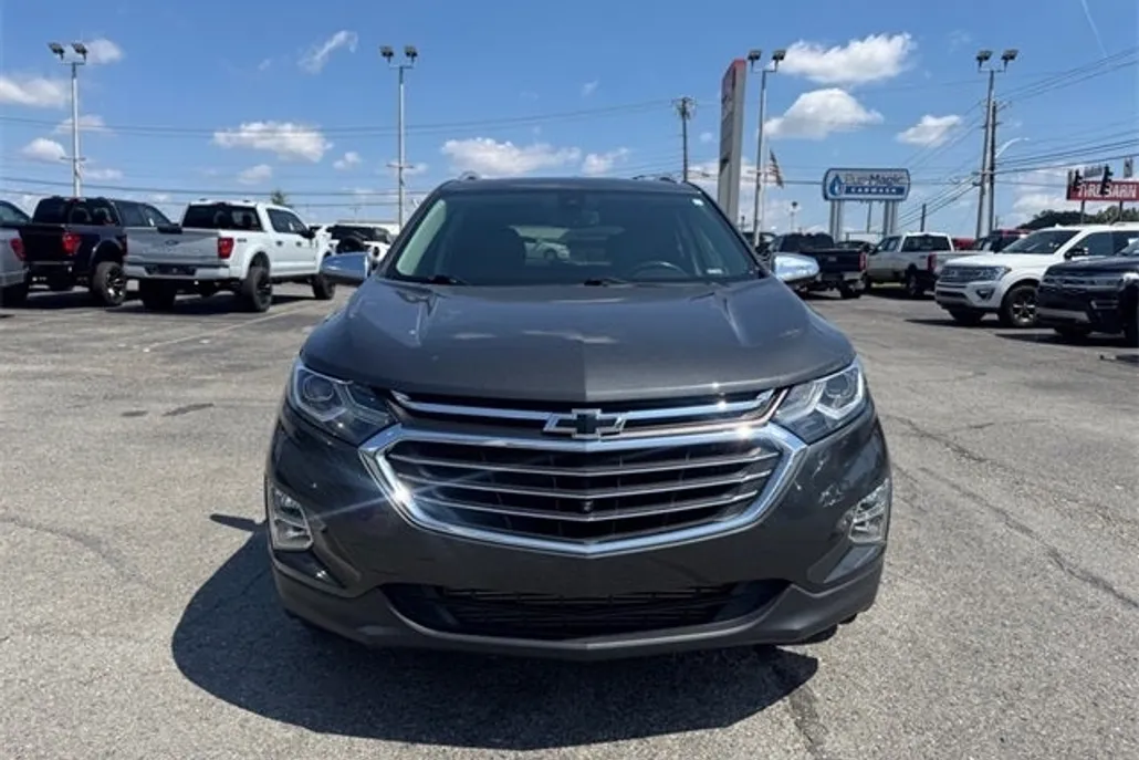 2021 Chevrolet Equinox Premier photo 1