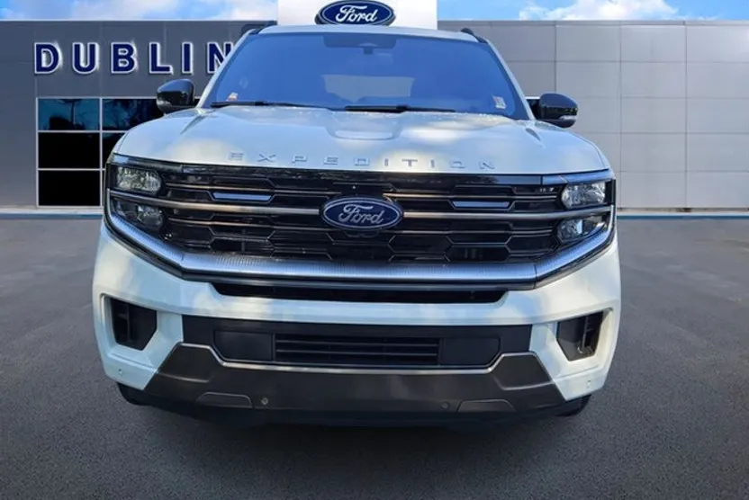 2025 Ford Expedition King Ranch photo 1