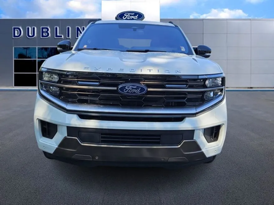 2025 Ford Expedition King Ranch photo 1