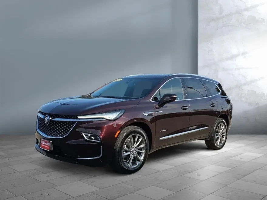 2024 Buick Enclave Avenir photo 1