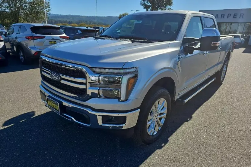 2025 Ford F-150 Lariat photo 1