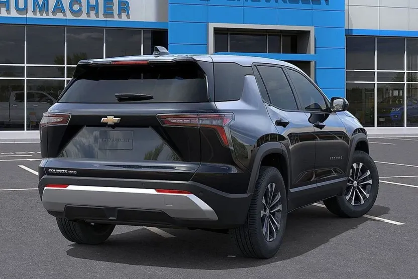 2026 Chevrolet Equinox LT photo 1