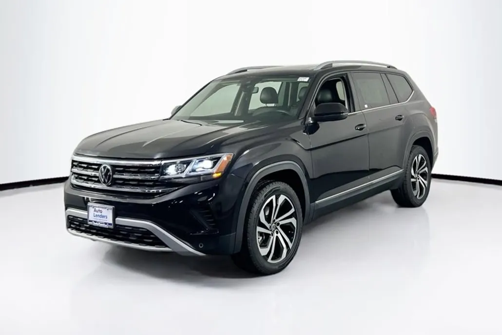 2022 Volkswagen Atlas SE photo 1