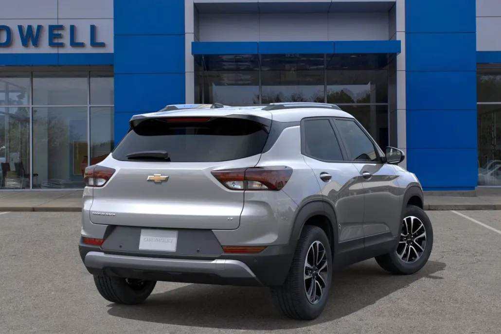 2026 Chevrolet Trailblazer LT photo 1