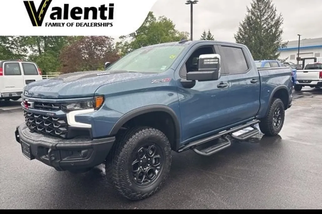2024 Chevrolet Silverado 1500 ZR2 photo 1