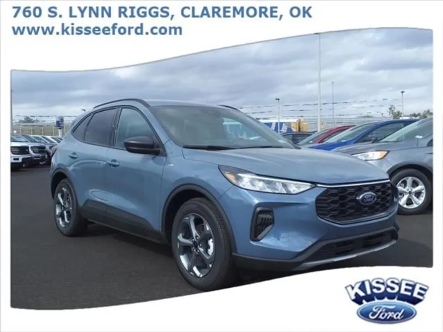 2025 Ford Escape ST-Line photo 1
