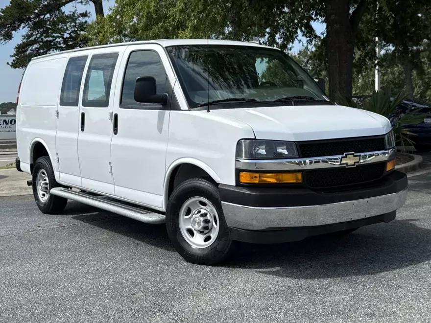 2023 Chevrolet Express Cargo Van photo 1
