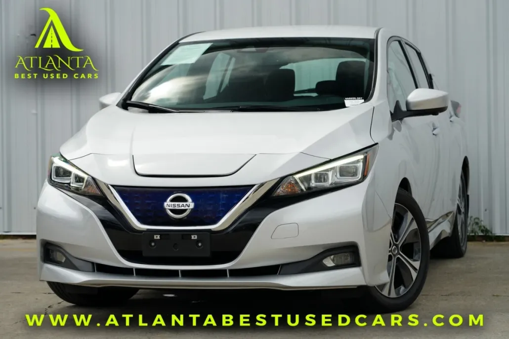 2022 Nissan Leaf SV photo 1