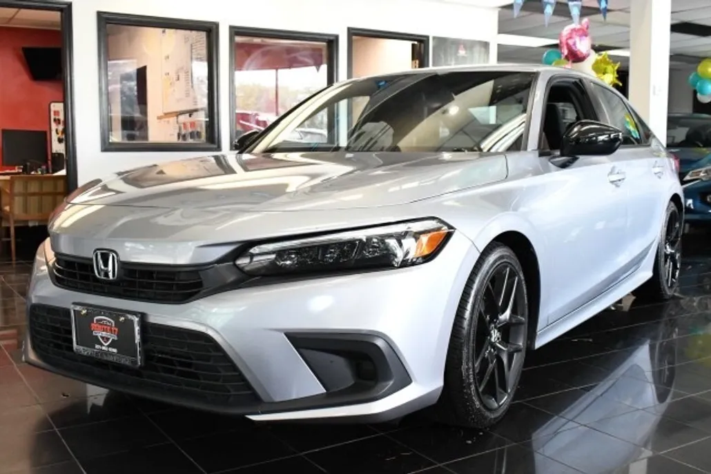 2022 Honda Civic Sport photo 1