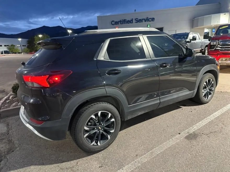 2023 Chevrolet Trailblazer LT photo 1