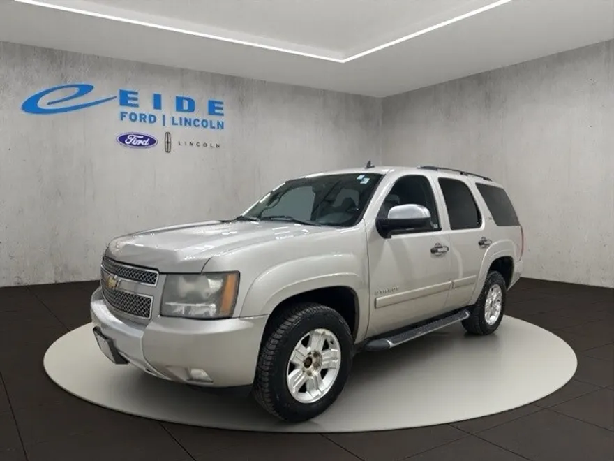 2008 Chevrolet Tahoe LT photo 1