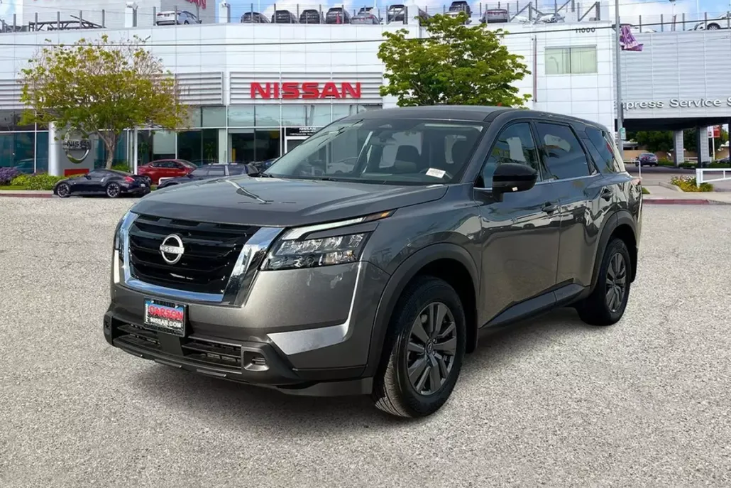 2025 Nissan Pathfinder S photo 1