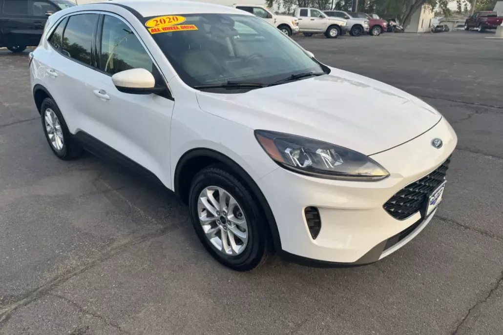 2020 Ford Escape SE photo 1
