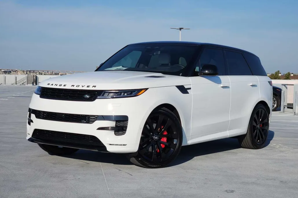 2025 Land Rover Range Rover Sport SE photo 1