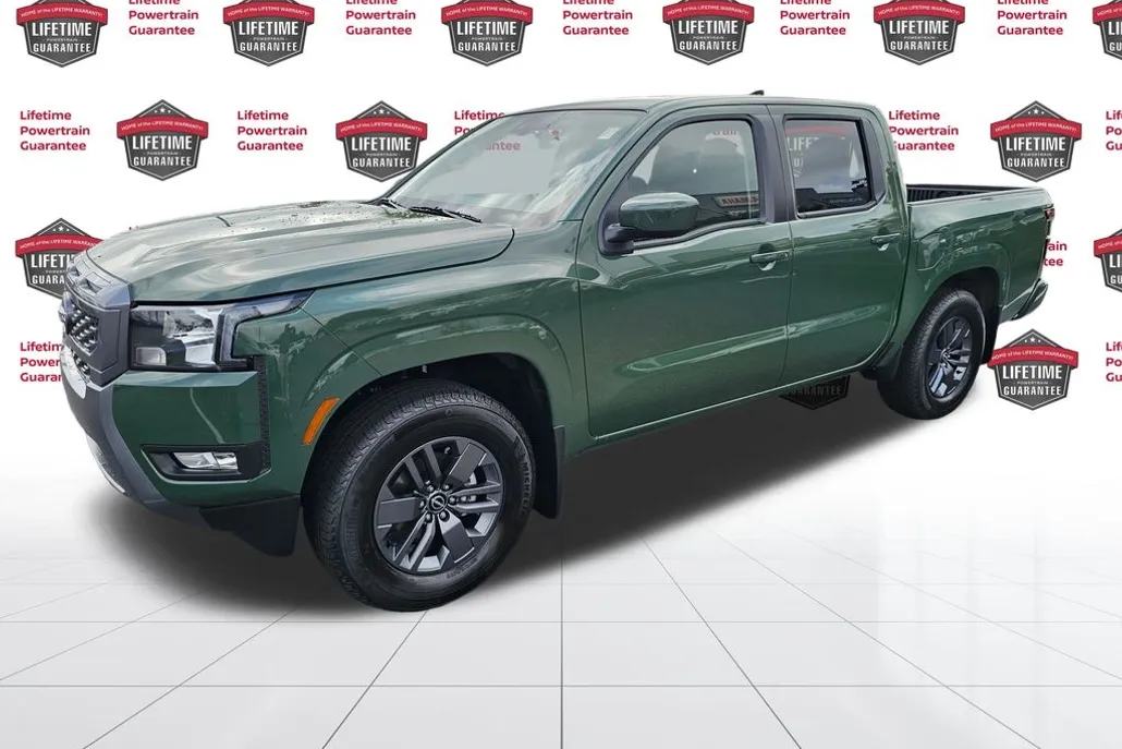 2025 Nissan Frontier SV photo 1