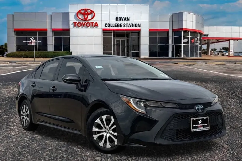 2022 Toyota Corolla Hybrid LE photo 1