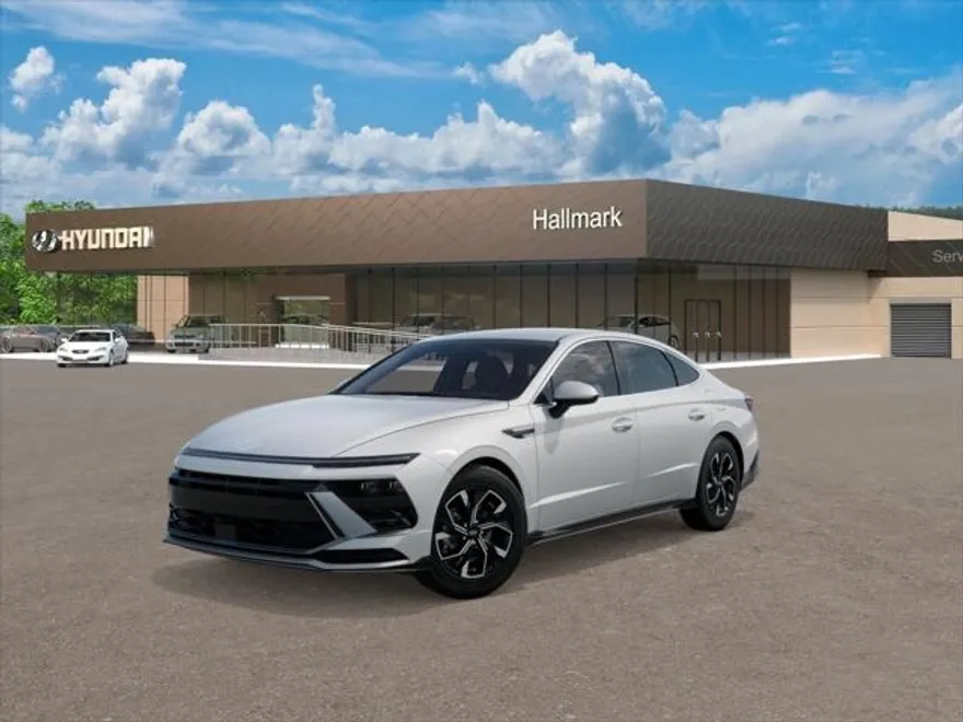 2025 Hyundai Sonata SEL photo 1