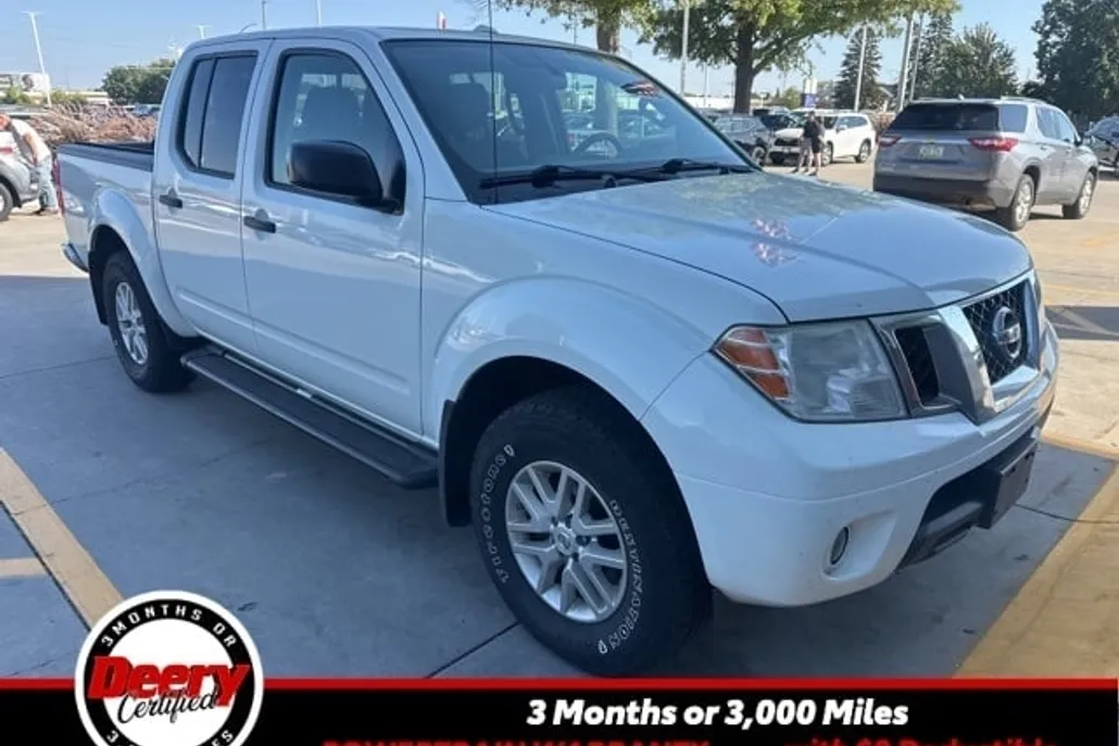 2016 Nissan Frontier SV photo 1