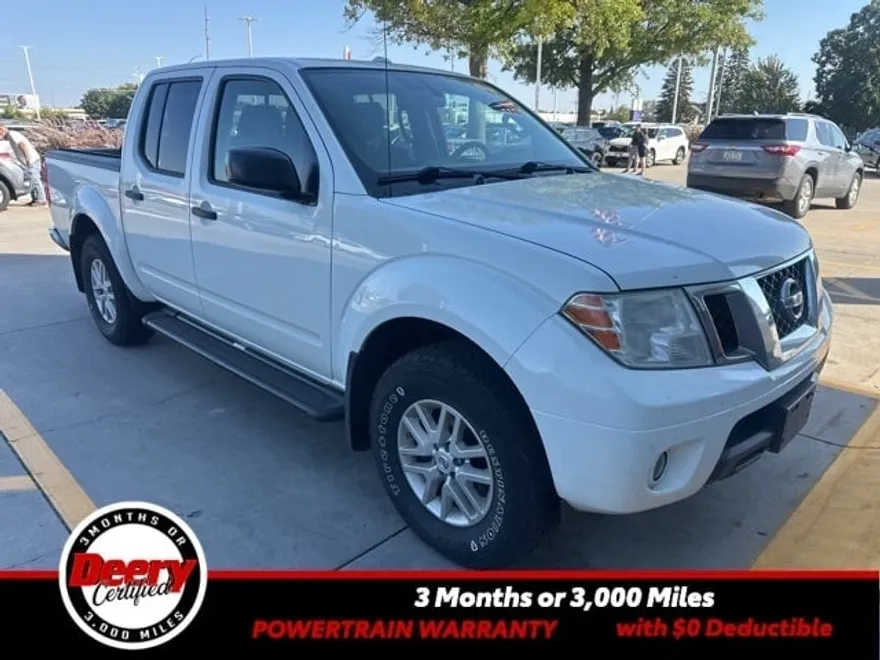 2016 Nissan Frontier SV photo 1
