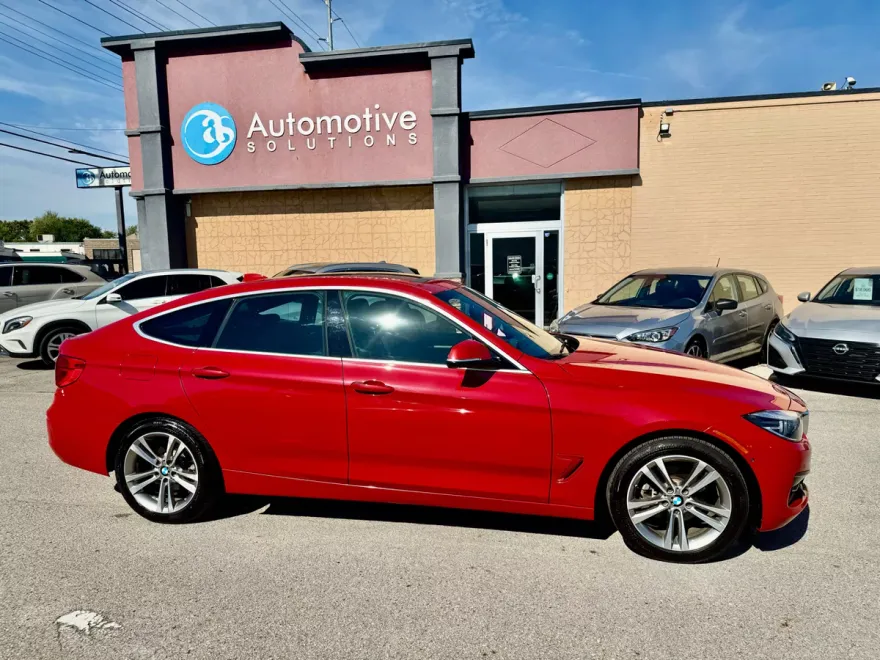 2017 Bmw 330i xDrive GT photo 1