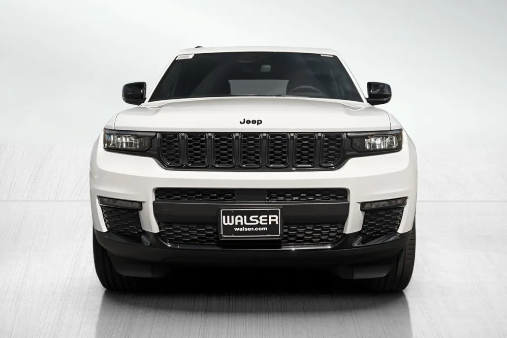 2025 Jeep Grand Cherokee Limited photo 1