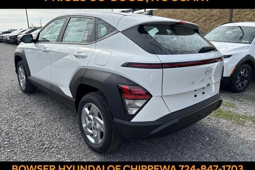 2026 Hyundai Kona SE photo 1