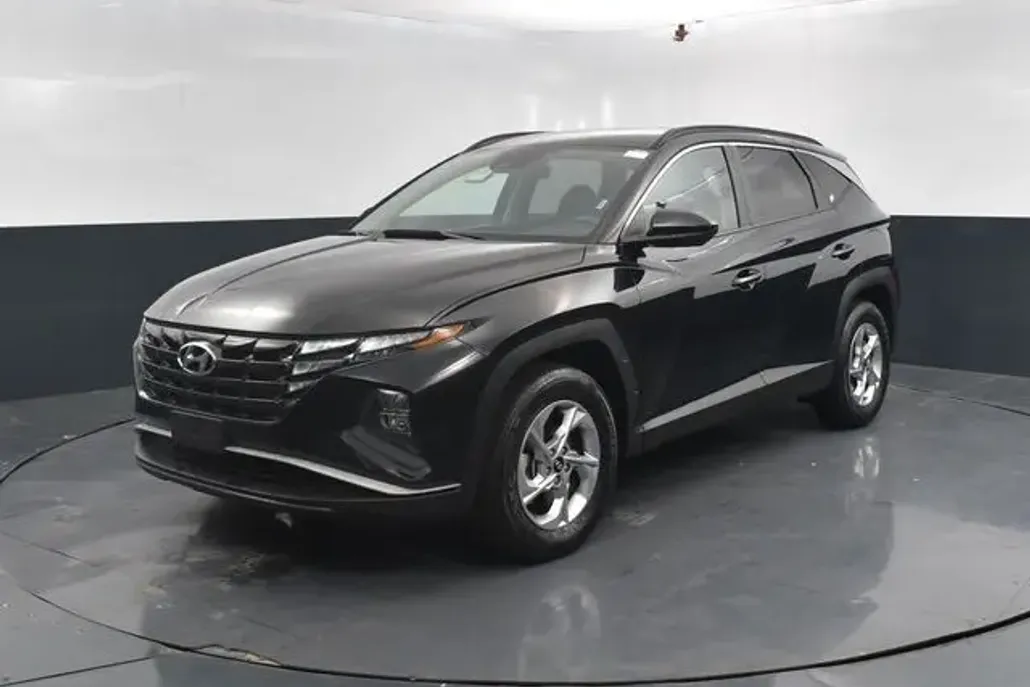 2024 Hyundai Tucson SEL photo 1