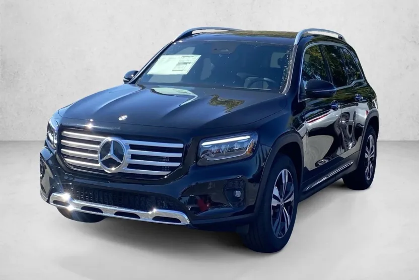 2025 Mercedes Benz GLB 250 photo 1