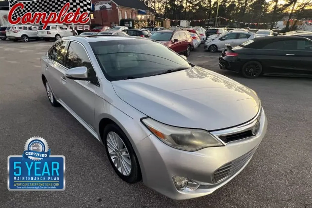 2014 Toyota Avalon Limited Hybrid photo 1