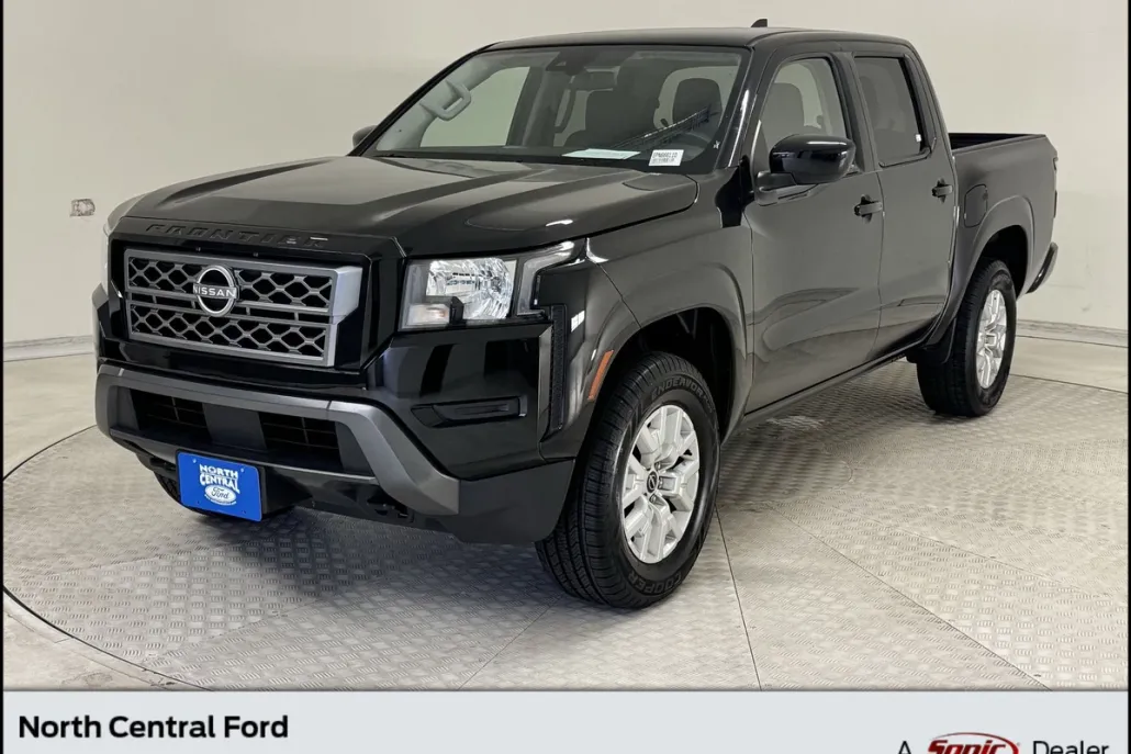 2023 Nissan Frontier SV photo 1