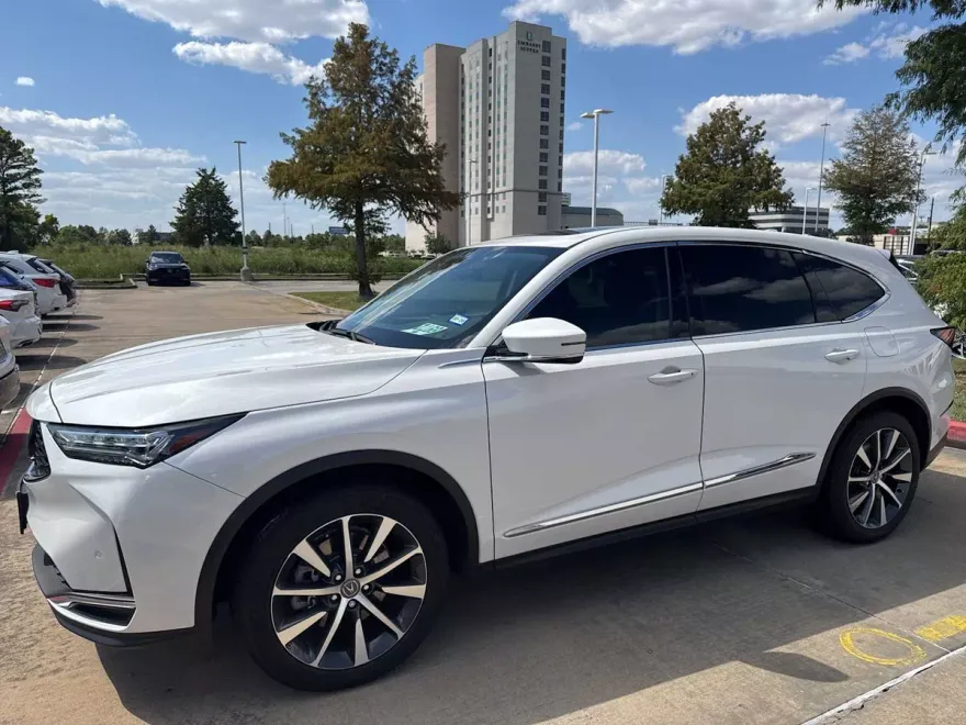 2025 Acura MDX SH-AWD Technology photo 1