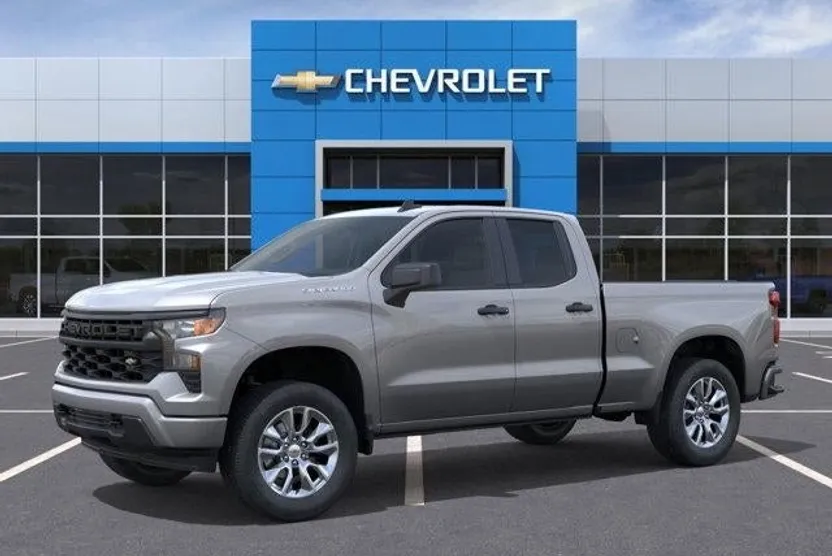 2026 Chevrolet Silverado 1500 Custom photo 1