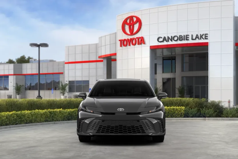 2026 Toyota Camry SE photo 1