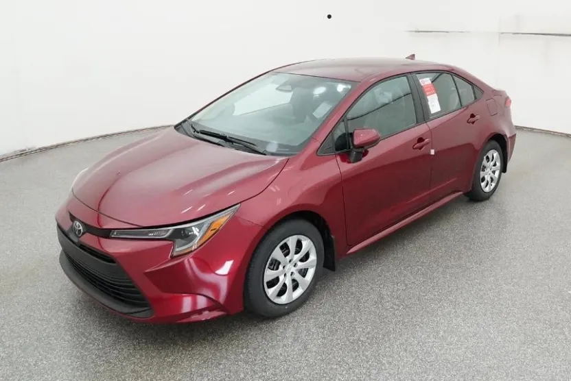 2026 Toyota Corolla LE photo 1