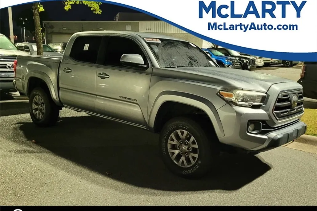 2018 Toyota Tacoma SR5 Double Cab V6 photo 1