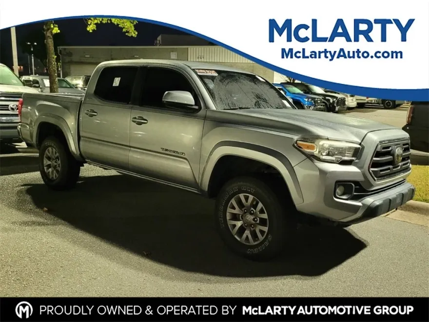 2018 Toyota Tacoma SR5 Double Cab V6 photo 1