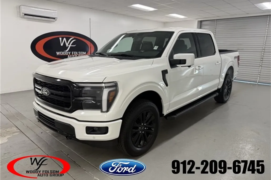 2025 Ford F-150 Lariat photo 1