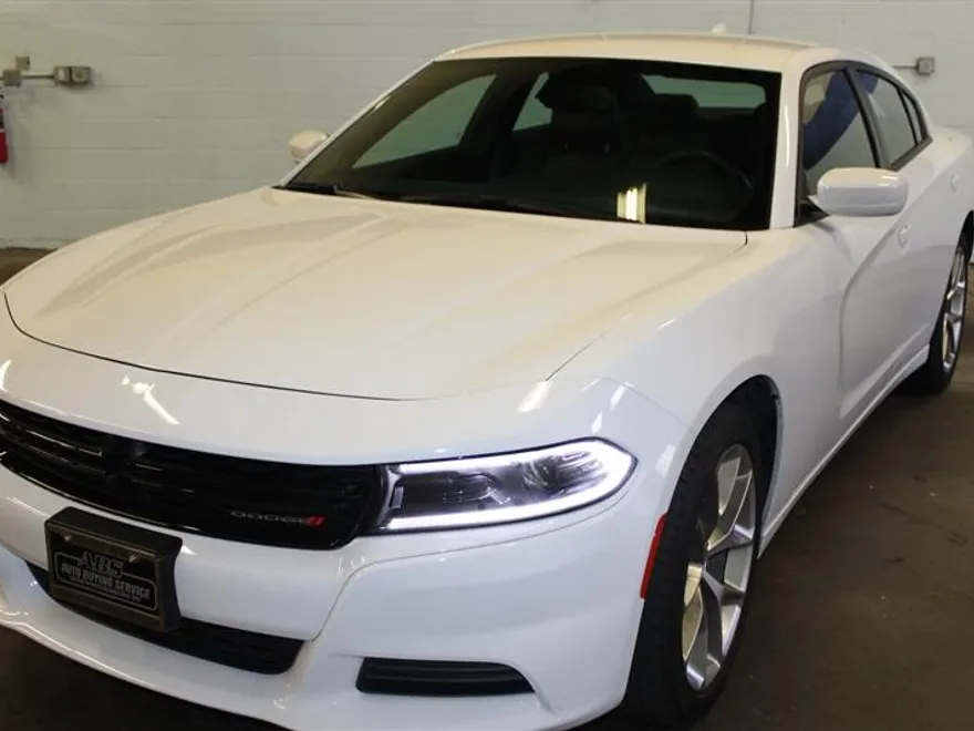 2022 Dodge Charger SXT photo 1