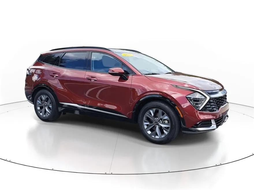 2025 Kia Sportage SX photo 1