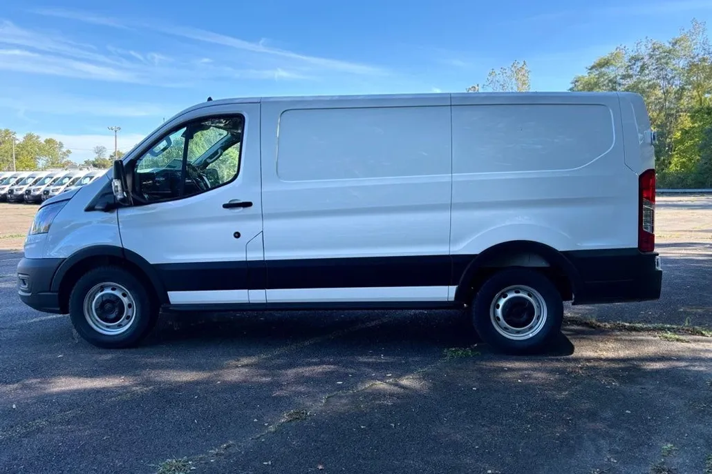 2025 Ford Transit photo 1
