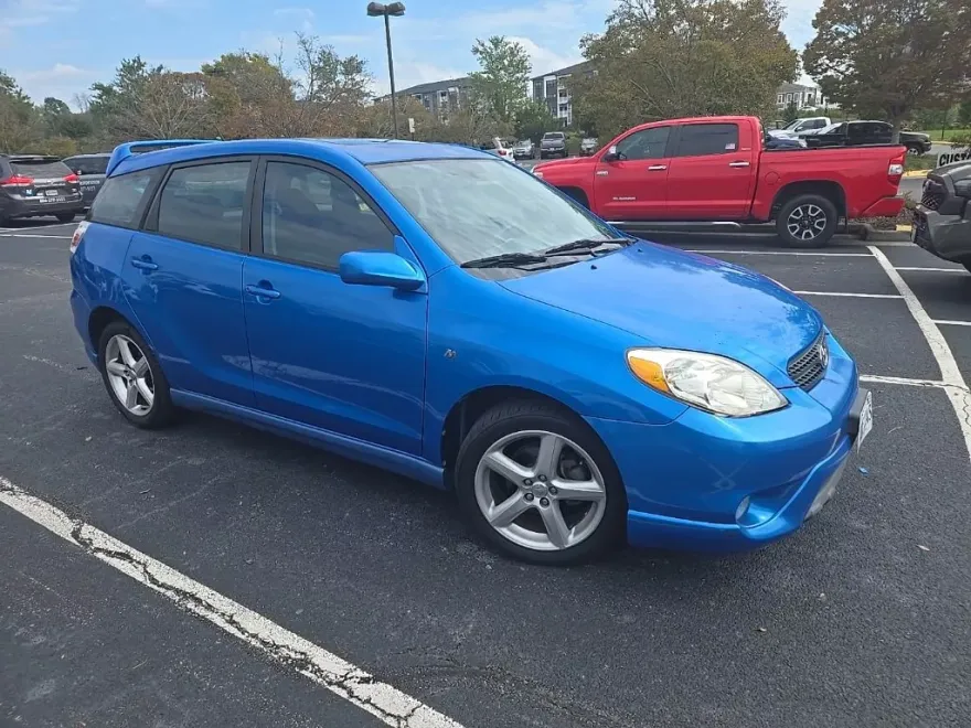 2007 Toyota Corolla Matrix L photo 1