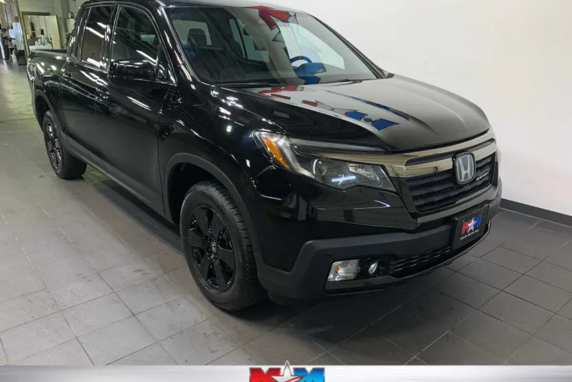 2020 Honda Ridgeline Black Edition photo 1