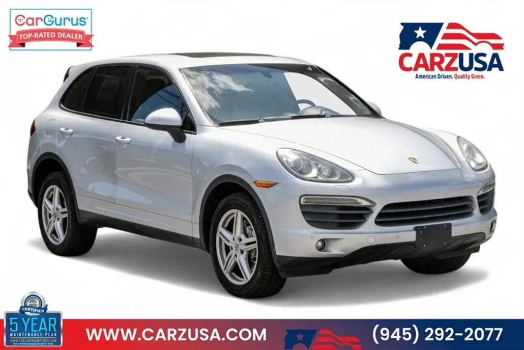 2013 Porsche Cayenne S photo 1