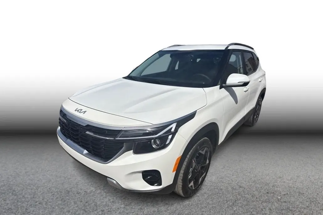 2025 Kia Seltos EX photo 1