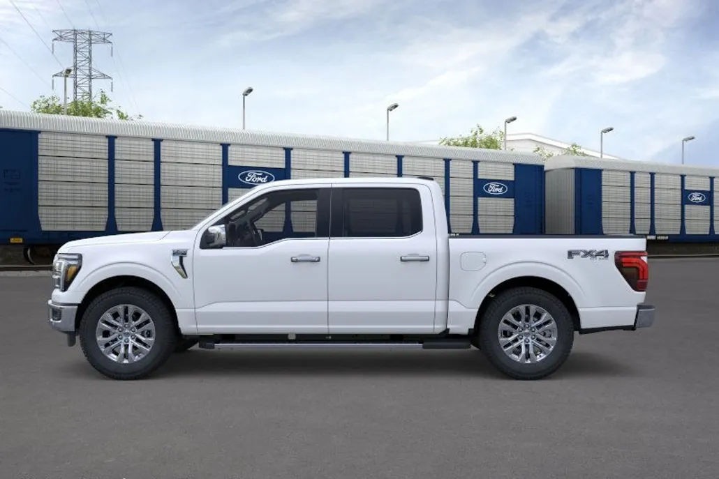 2025 Ford F-150 Lariat photo 1