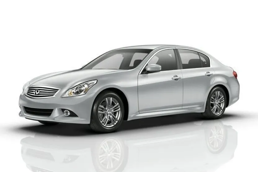 2012 Infiniti G37 Journey photo 1