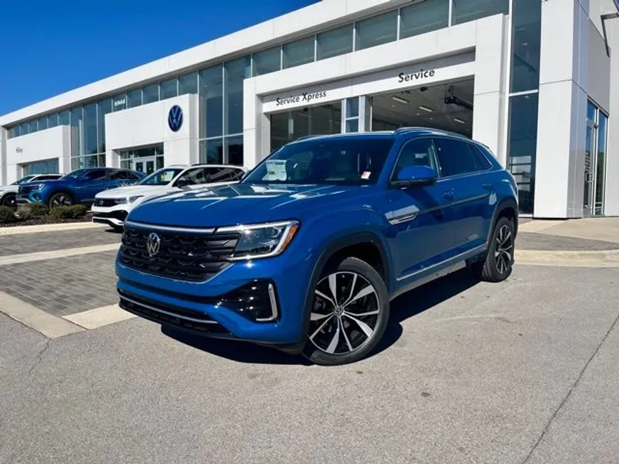 2025 Volkswagen Atlas Cross Sport SEL Premium R-Line photo 1