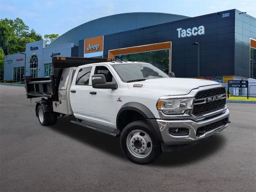 2024 Ram 5500 Tradesman photo 1