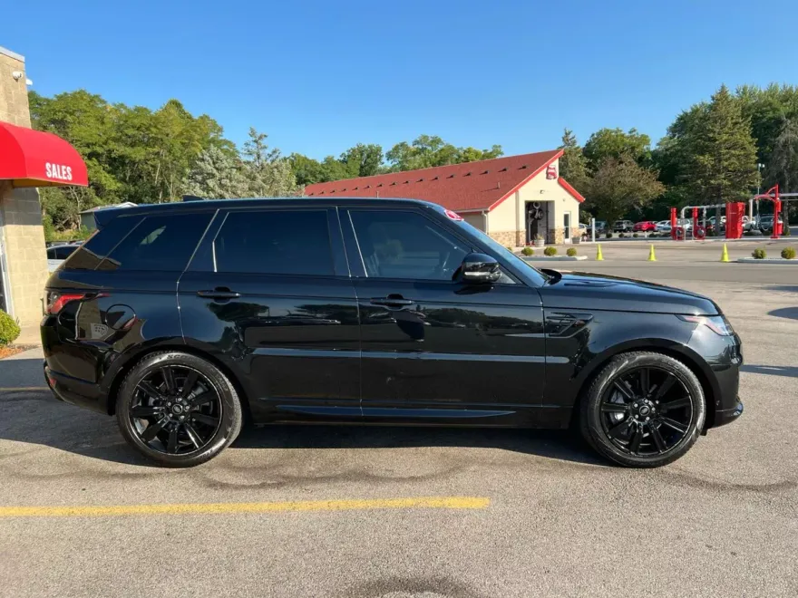 2022 Land Rover Range Rover Sport HSE Silver Edition photo 1